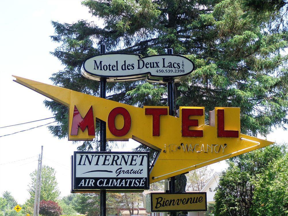 Motel Des Deux Lacs Waterloo Екстериор снимка